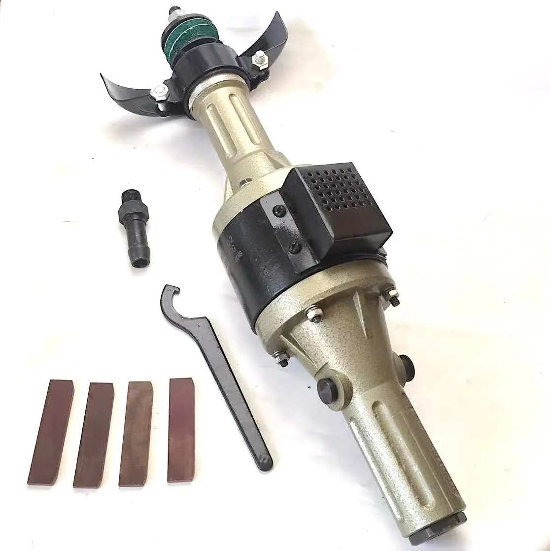 side exhaust.jpg