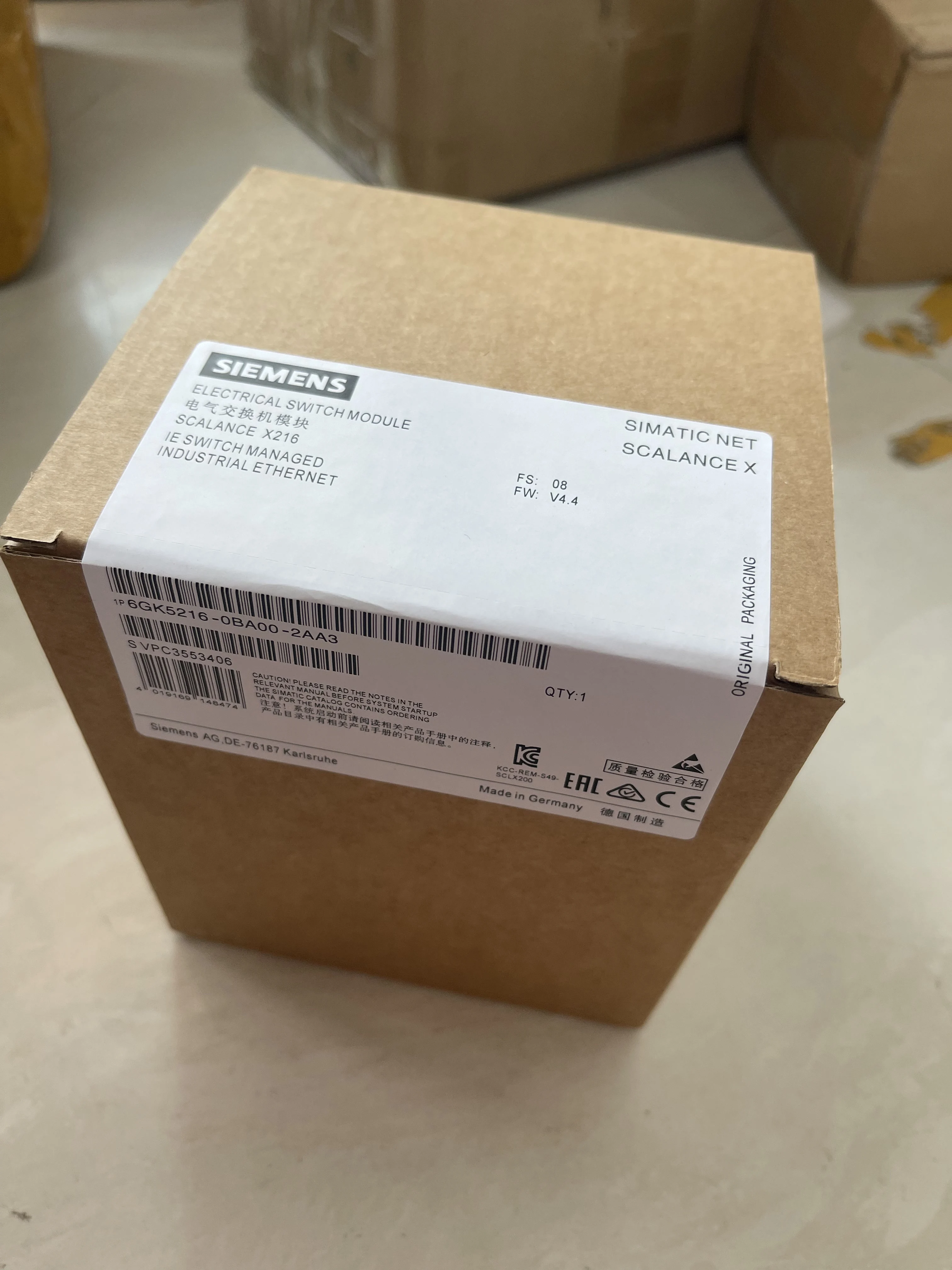 Siemens SCALANCE X Industrial Ethernet Switch 6GK5216-0BA00-2AA3 Siemens SCALANCE X Industrial Ethernet Switch 6GK5216-0BA00-2AA3