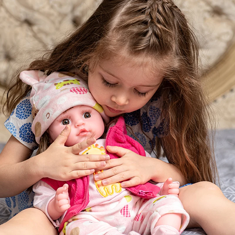 専用リボーンドール（45cmベビーちゃん） Amazon | 45cm 赤ちゃん人形 赤ちゃんリボーンドールデビュー フル