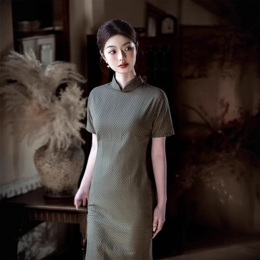 2025 Summer New Chinese Style Green Polka Dot Qipao Dress Retro Raglan  Sleeve Single Layer Young Model Improved Natural Chiffon