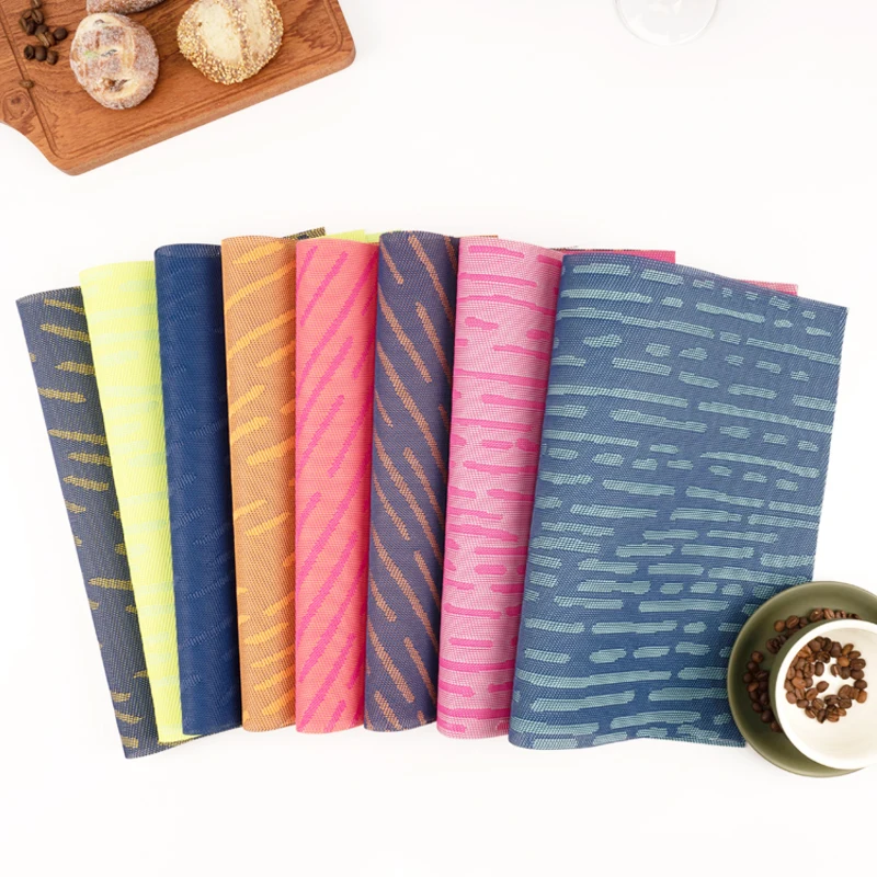 Starunk Customized Colorful Placemats For Dining Kitchen Decorative Vinyl Woven Heat Resistant