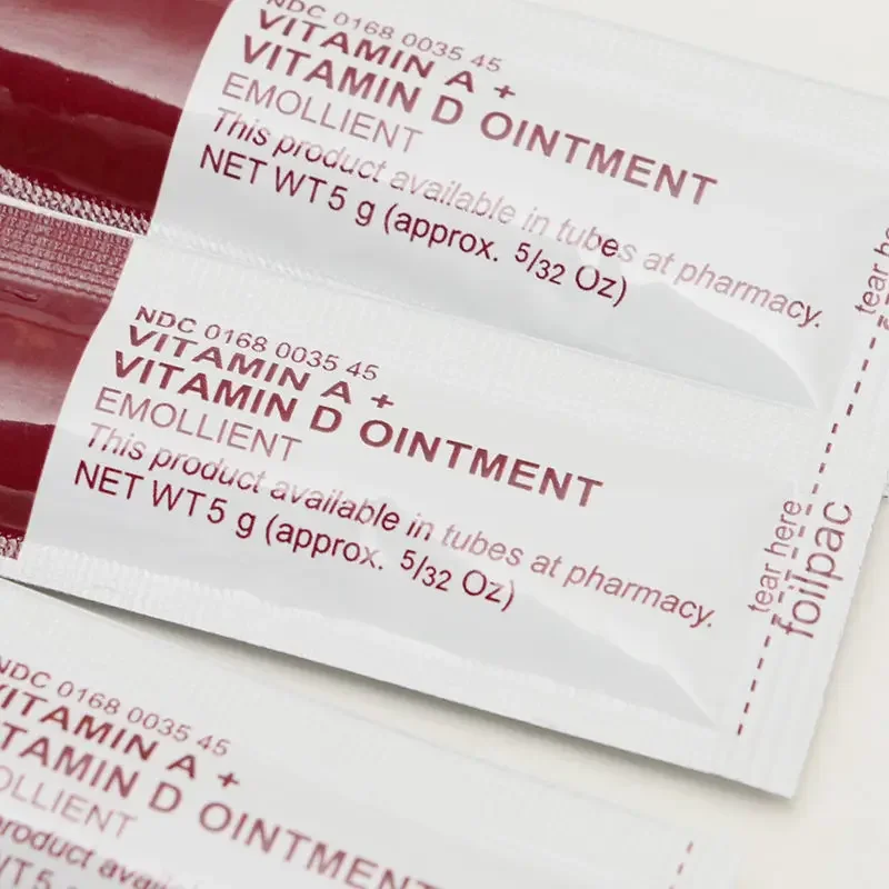 タトゥーボディアートのためのタトゥーアフターケアクリームフ