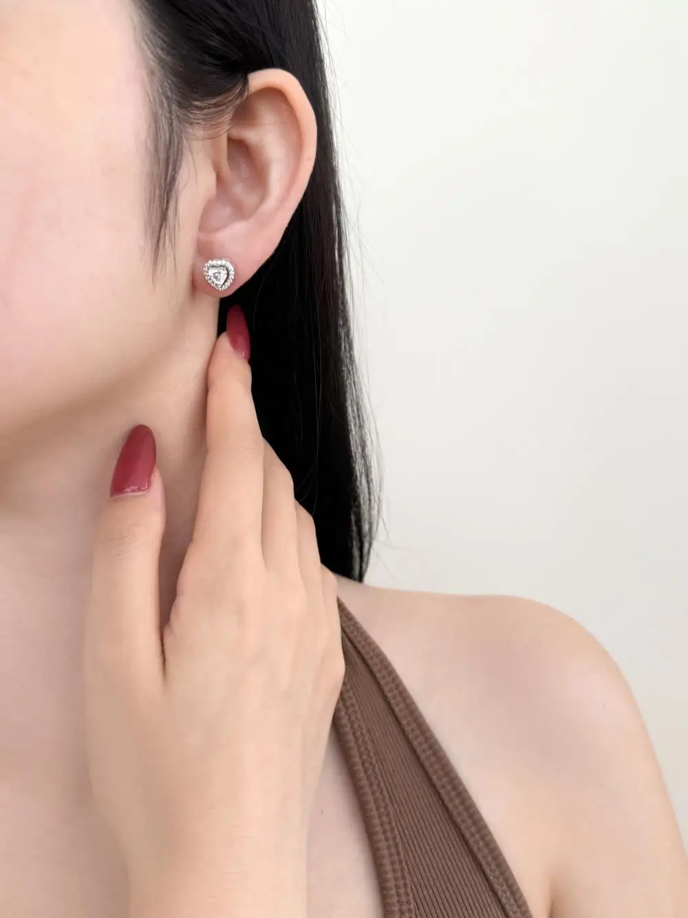 KAKODIY Luxury Jewelry Earrings 18K Gold Plate Sterling Silver 925 Sterling Silver Heart Stud Earrings 5A Cubic Zirconia Earrings detail 5