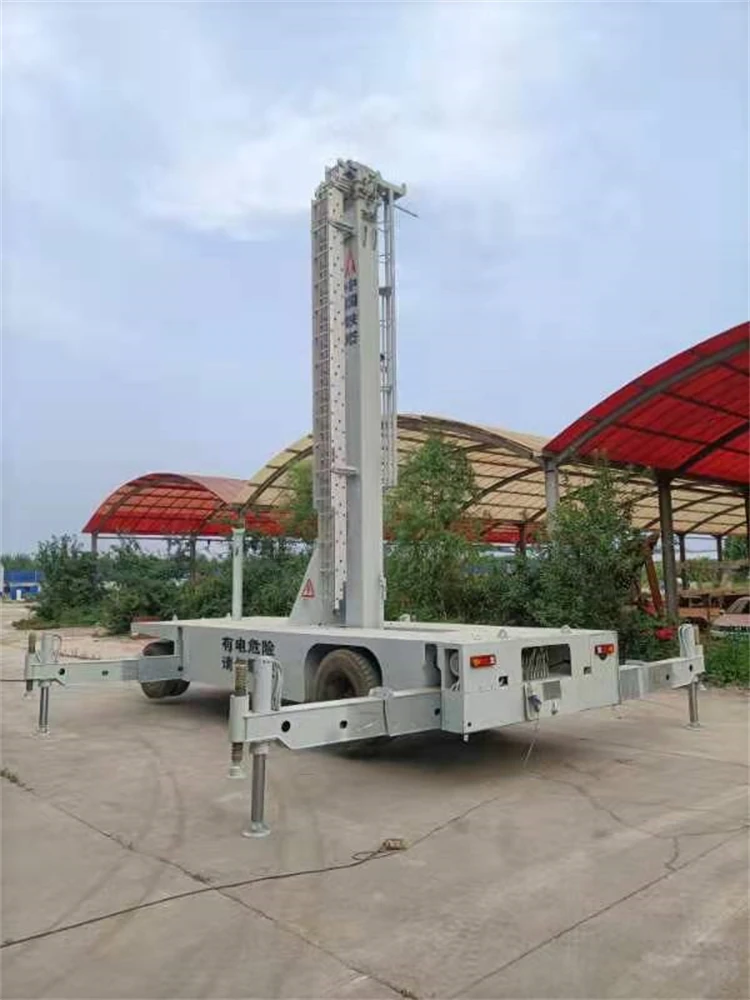 Low Price Portable Telescopic Battery Light Trailer Communication Tower
