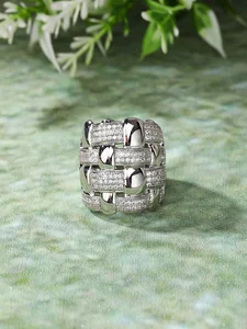 Classic Engagement and Wedding Gift Ring Sparkling Zircon Gemstone Inlay in Brass Romantic Design