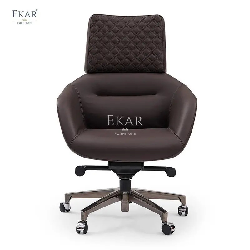 Height-Adjustable Office Chair on Wheels: Work in Style