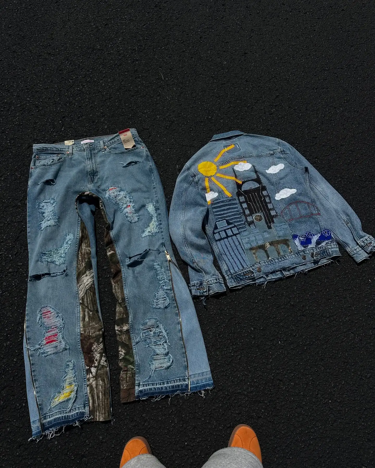 Customize Street Wear Gothic Retro Casual Splicing Black Wash Panel Wide Leg Jeans Custom Outfits Work Denim Jeans Jacket Sets gallery 2
