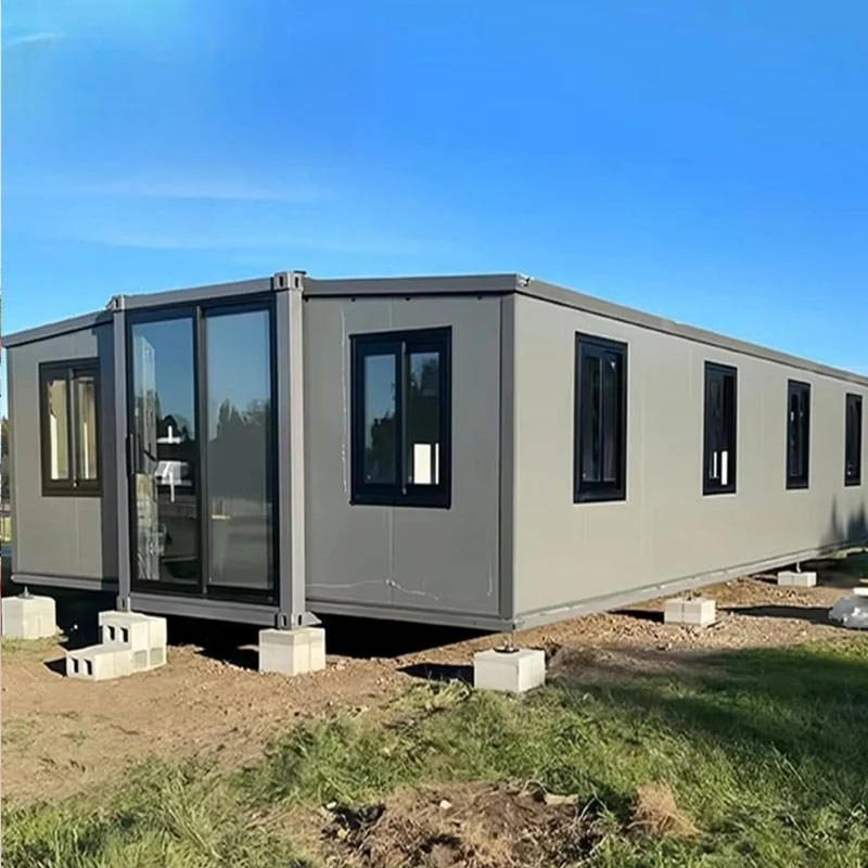 Modern Design Shipping Luxury Container 234 Bedrooms Tiny Homes Prefab Expandable Houses with Bathroom  Portable Container House