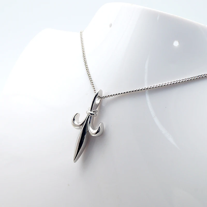 925スターリングシルバーリリーフラワー魅力的チャームジュエリー