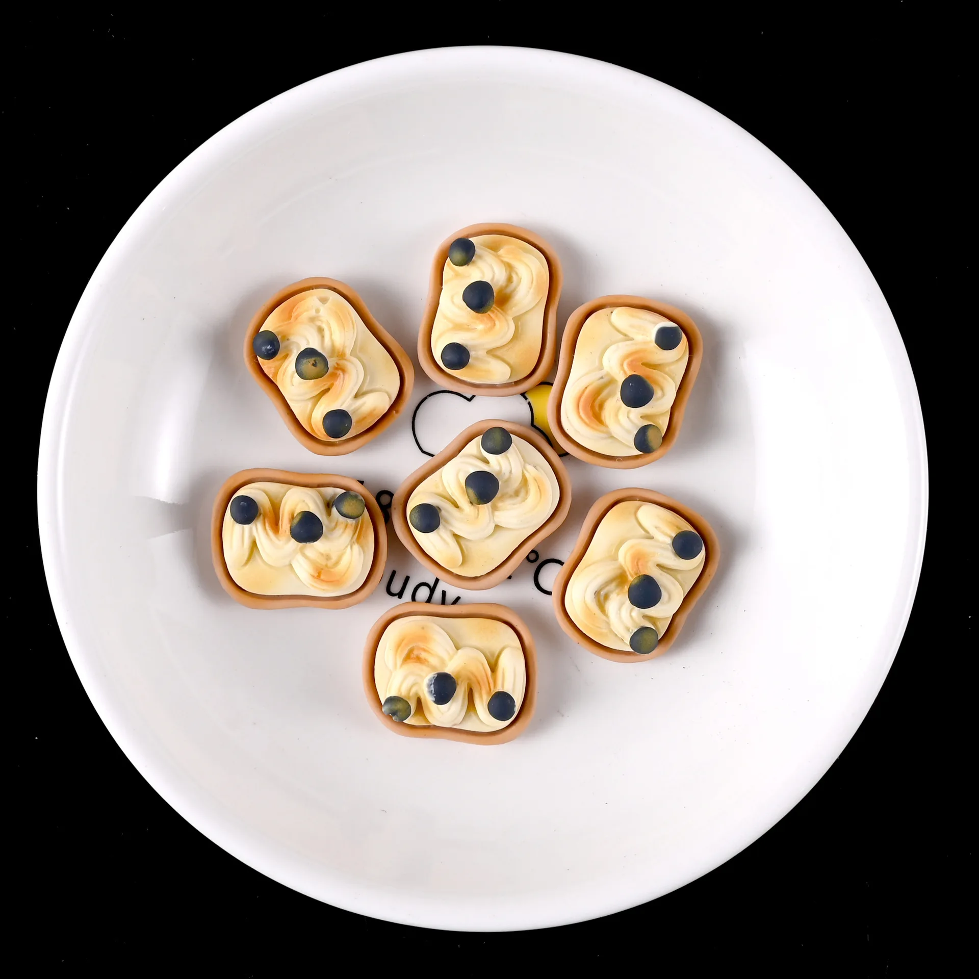 Microlandscape Simulation Croissant Pineapple Bun Food Resin Charms for Decoration