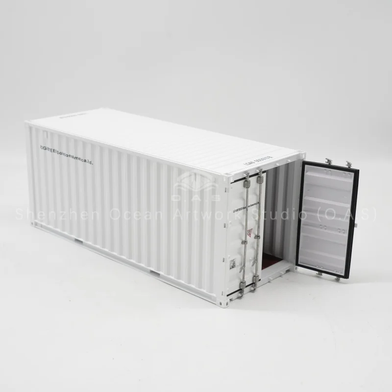 This realistic KMTC container model is custom made as a premium logistics model gift. Support logo printing and color adjustment. Great for freight forwarder souvenirs, office ornaments and exhibition display, bulk wholesale available for shipping & logistics enterprises.Amber@vesselmodel.com Tel：+86 18038048785