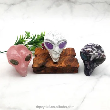 Wholesaler Natural Art Sculpture Gemstone Dreamy Amethyst Alien Crystal Quartz Rose quartz Alien Skulls