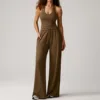 Costume couleur café