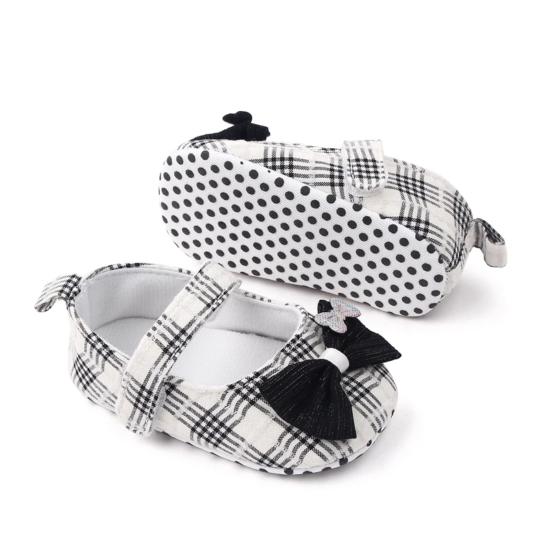 Beautiful Plaid Design Fancy Baby Girls Shoes Soft Cotton Newborn Infant Shoes for Girls factory