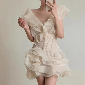Vietnamese Niche Design Solid Mini A-line Ruffled Sexy V-neck Short Sleeve Front Logo Natural Waist Candy Color Dress Casual