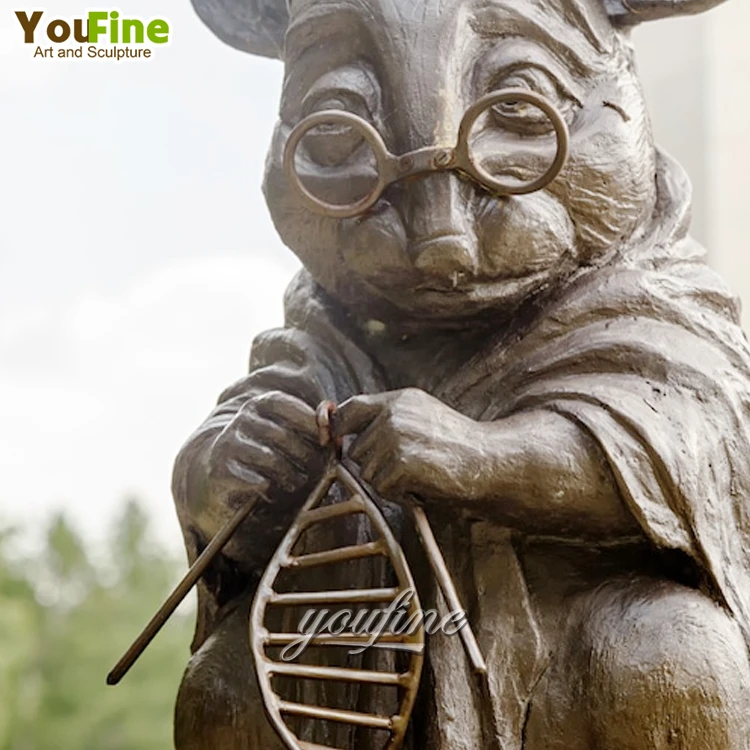 High Quality Casting Modern Abstract Bronze Mouse Knitting Dna Sculpture Metal Statue for Outdoor