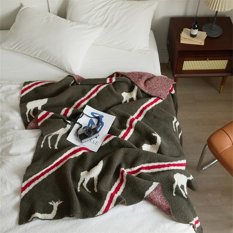 Hot Selling 100% Polyester Deer Jacquard  Fluffy Microfiber Knitted Throw Blanket  For Home Sofa Couch Bed Travel OEKO-TEX  ASK manufacture