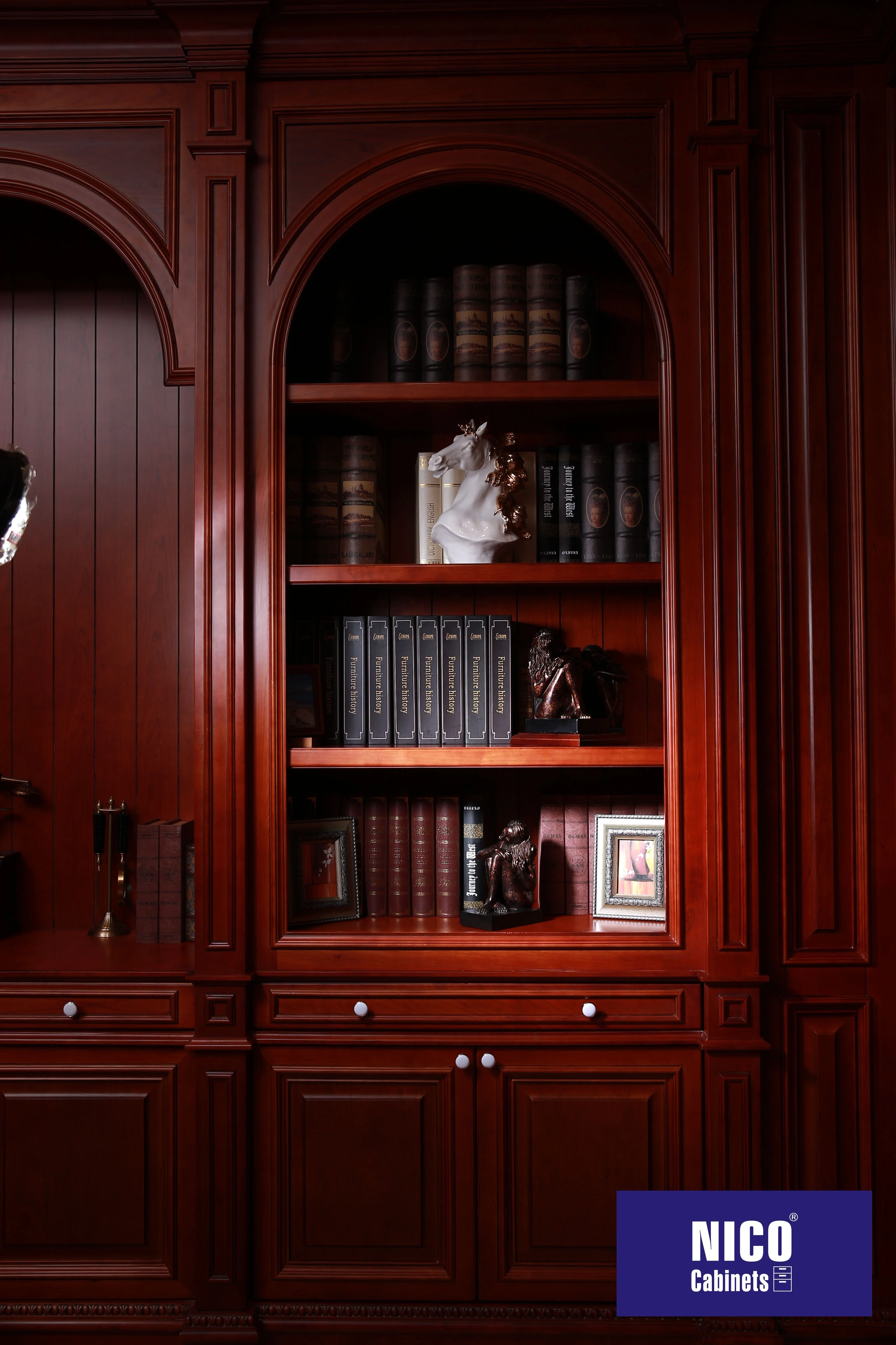 NICOCABINET, итальянский дизайн, современный книжный шкаф под заказ из коричневого и красного дерева, книжная полка со стеклянной дверью, книжная полка, шкаф