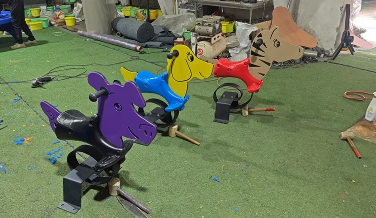 Factory Direct Sale Safe and Sturdy Children's Spring Wooden Horse Animal Shape PE Board Preschool Spring Horse Rider