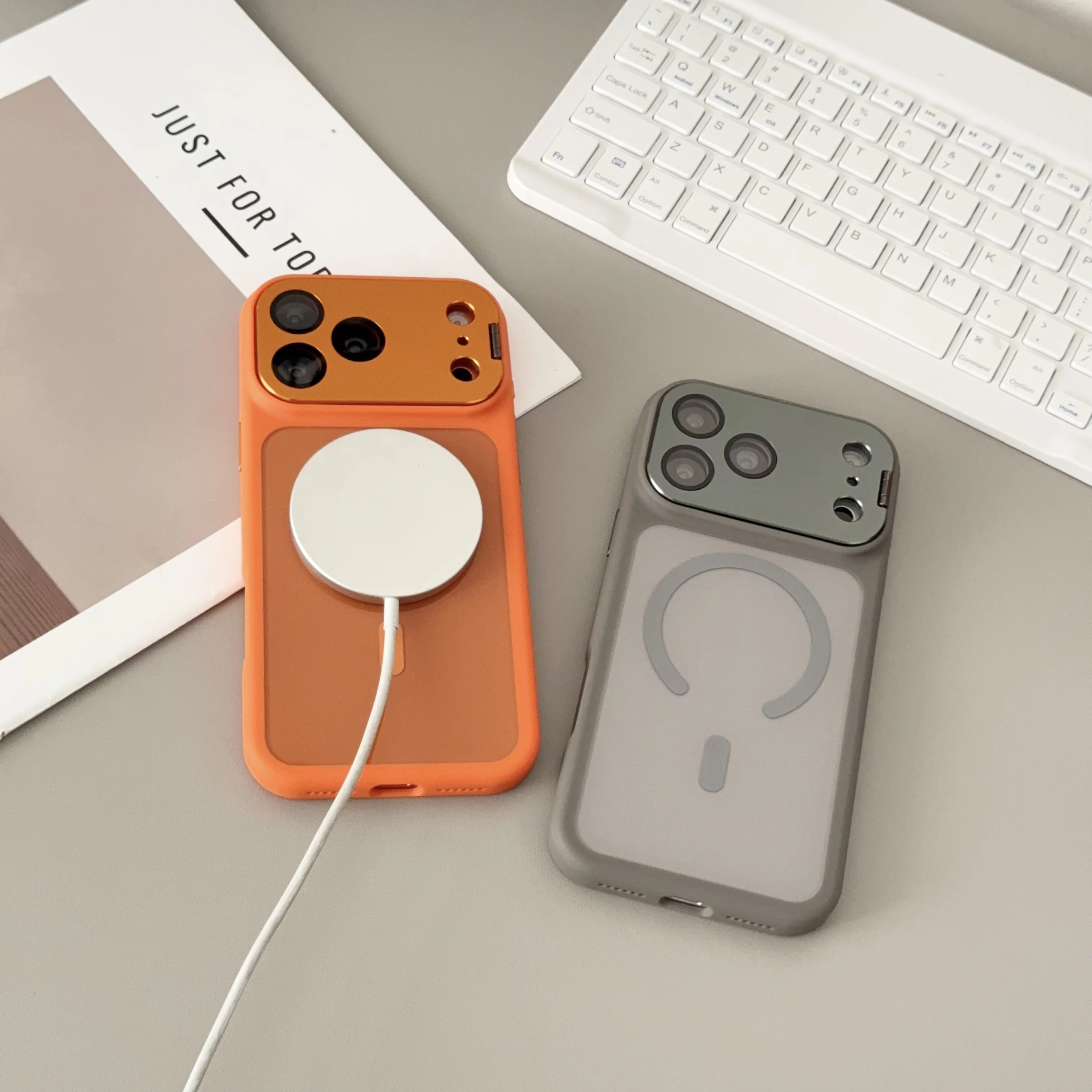 Magnetic Stand Instantly Turns Into Electroplate TPU+PC Wireless Charging Shockproof Phone Case for 17 Series