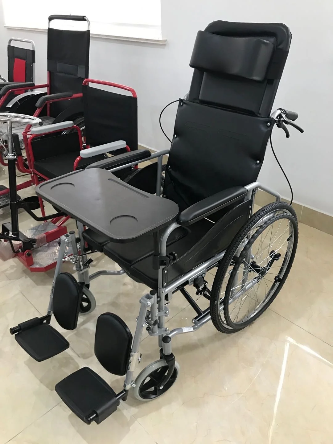 High Quality Deluxe Reclining Wheelchair with Commode Toilet