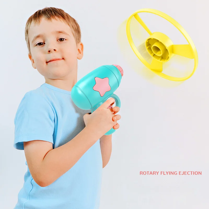 Красочное освещение One-Touch открытый бамбуковая Стрекоза катапульта пистолет подарок для ребенка летающее блюдце Топ гироскоп