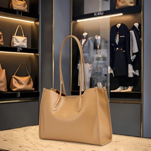 High Quality Luxury Designer Tote Handbags for Women Genuine Cowhide Cowhide Leather Large Capacity Casual Button Factory Direct