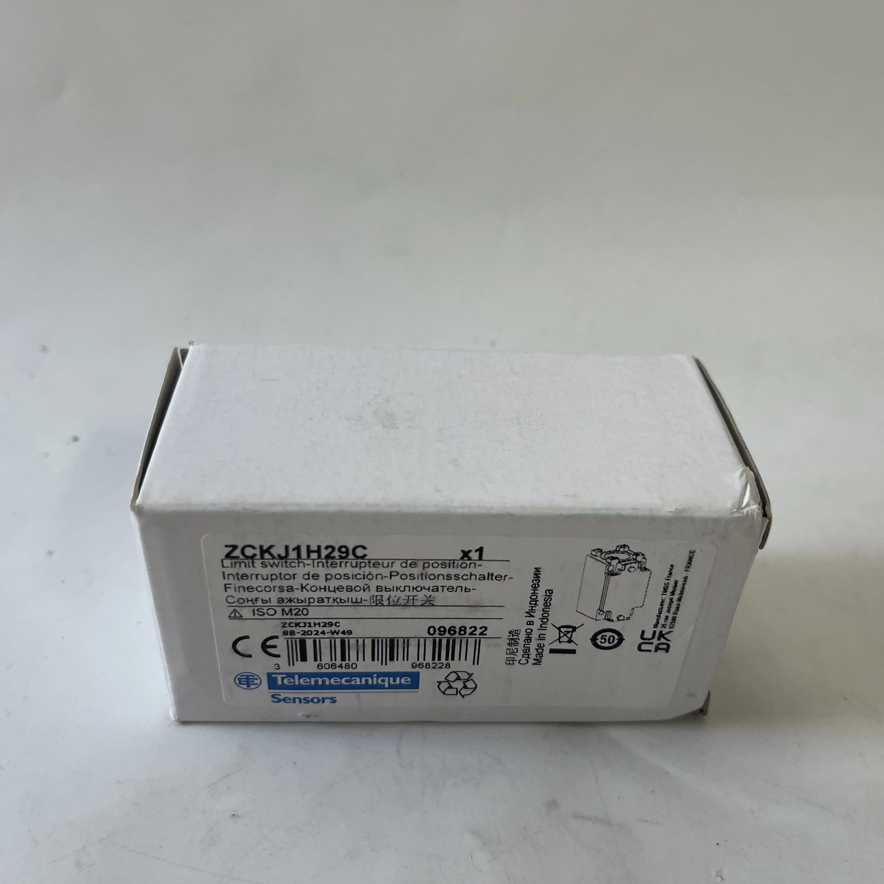 Telemecanique (Schneider) Limit Switch ZCKJ1H29C