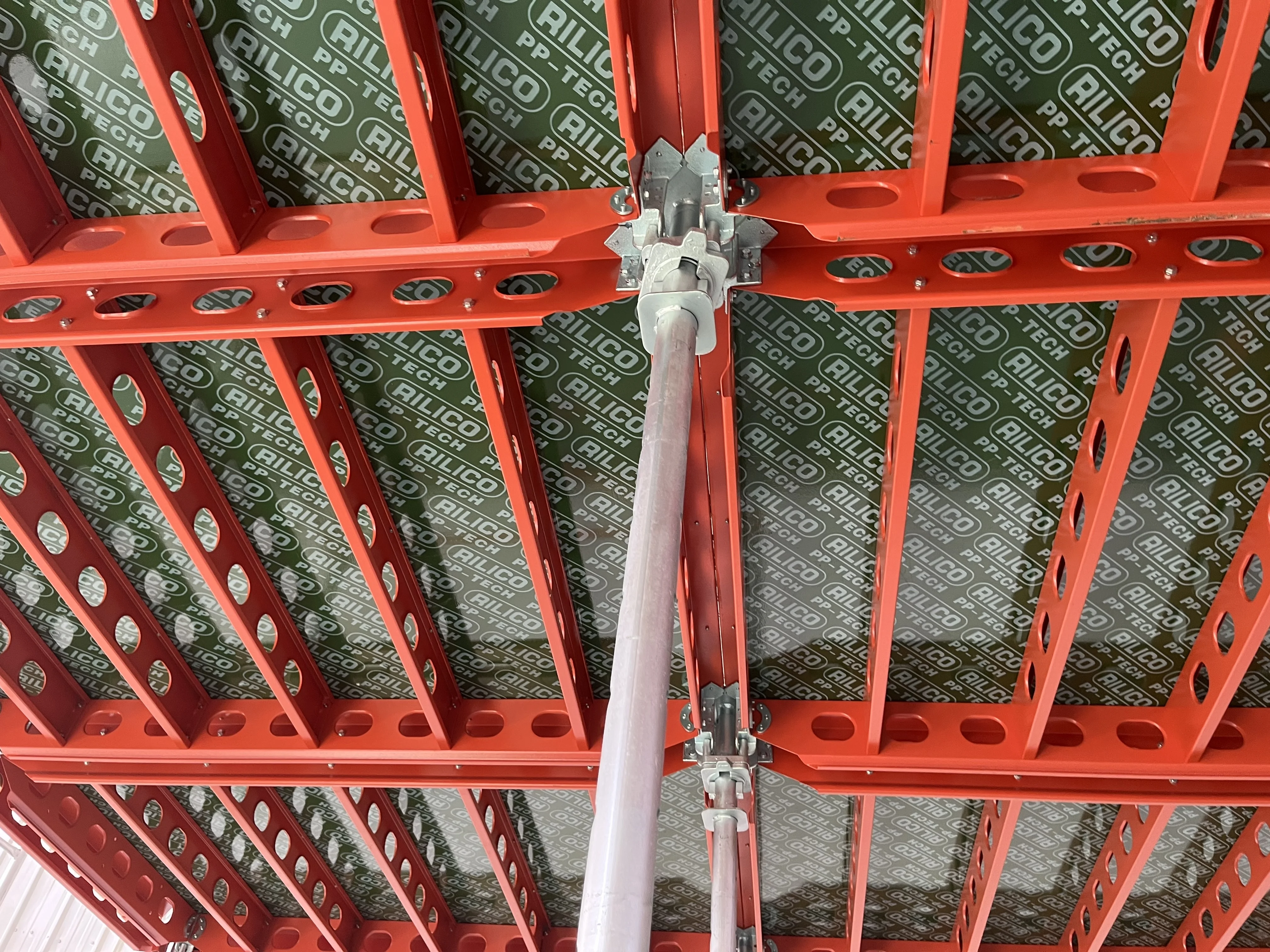Q355 Steel  Concrete Slab Roof Formwork Scaffolding System Early Stripping Concrete Slab Panel Similar to Skydeck System