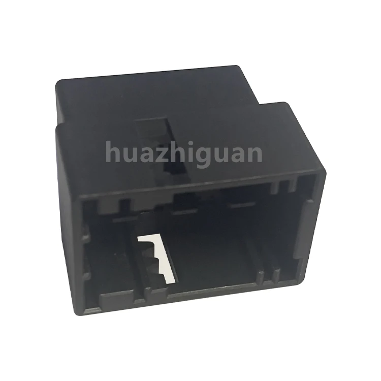Automotive ECU Connector Male 52 Pin Car Electric Wire Harness Terminal ...