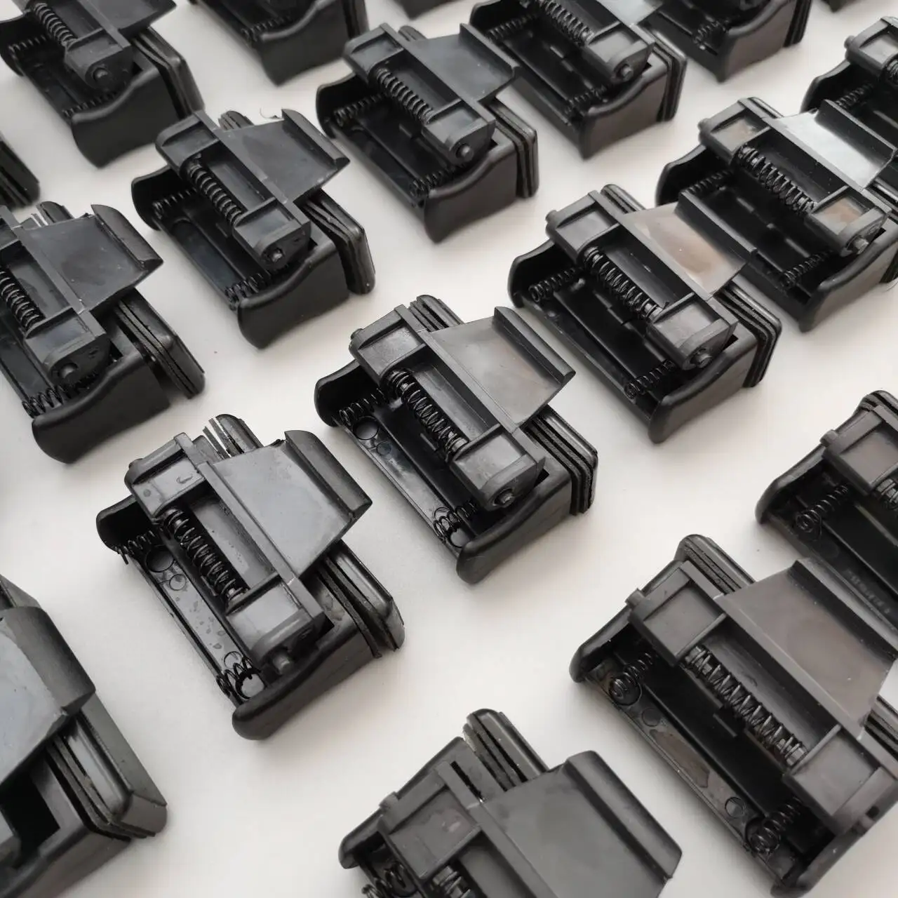 Plastic Bus Window Lock Set Sliding Glass Window Latch with Base