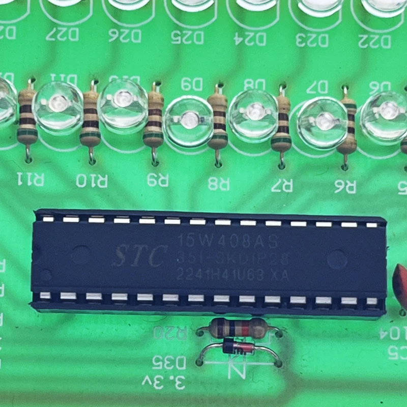Strumento Misura Livello Segnale E-400 BEHRINGER Amplificatore Di Potenza Audio - TEKO BROADCAST Equalizzatore Grafico Hi Fi