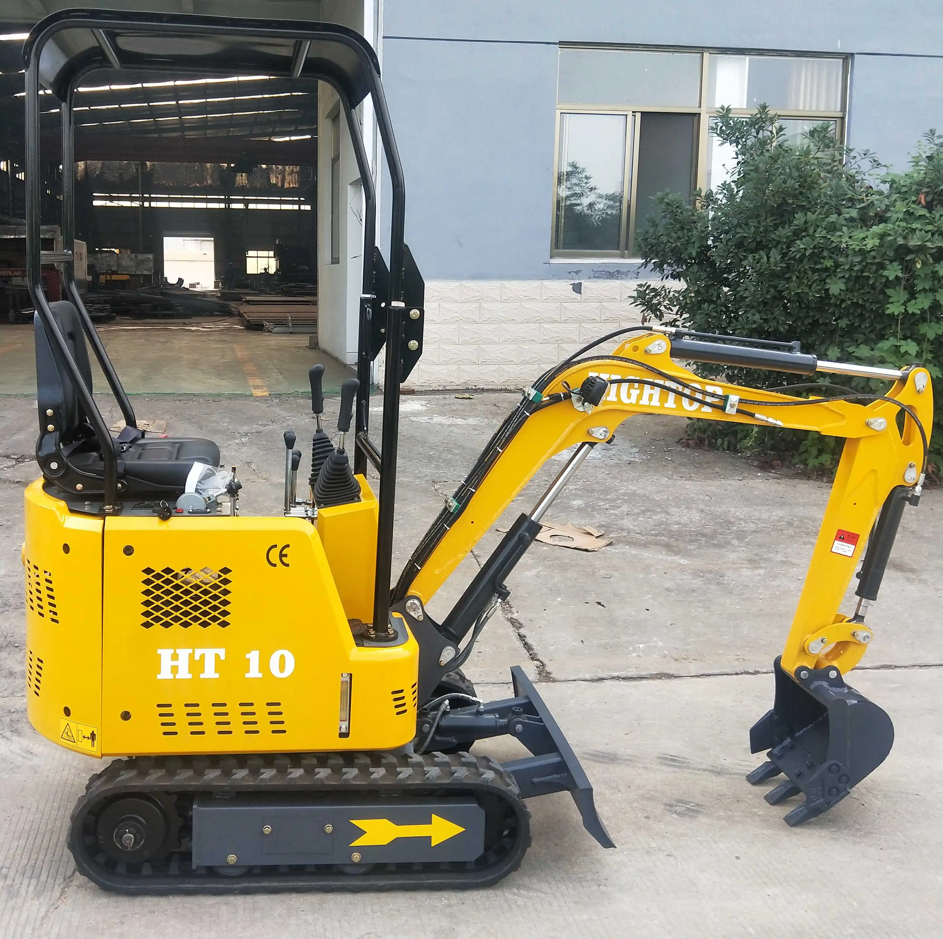 Chinese CE Mini Crawler Excavator with Competitive Prices Micro Diggers
