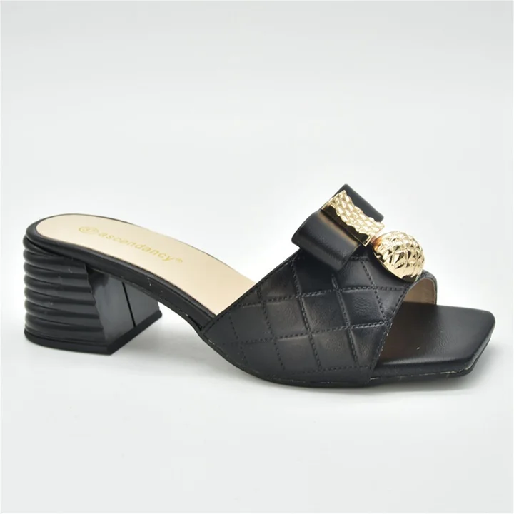 AX6315 African Design Genuine Leather Ladies Low Heel slippers for Women