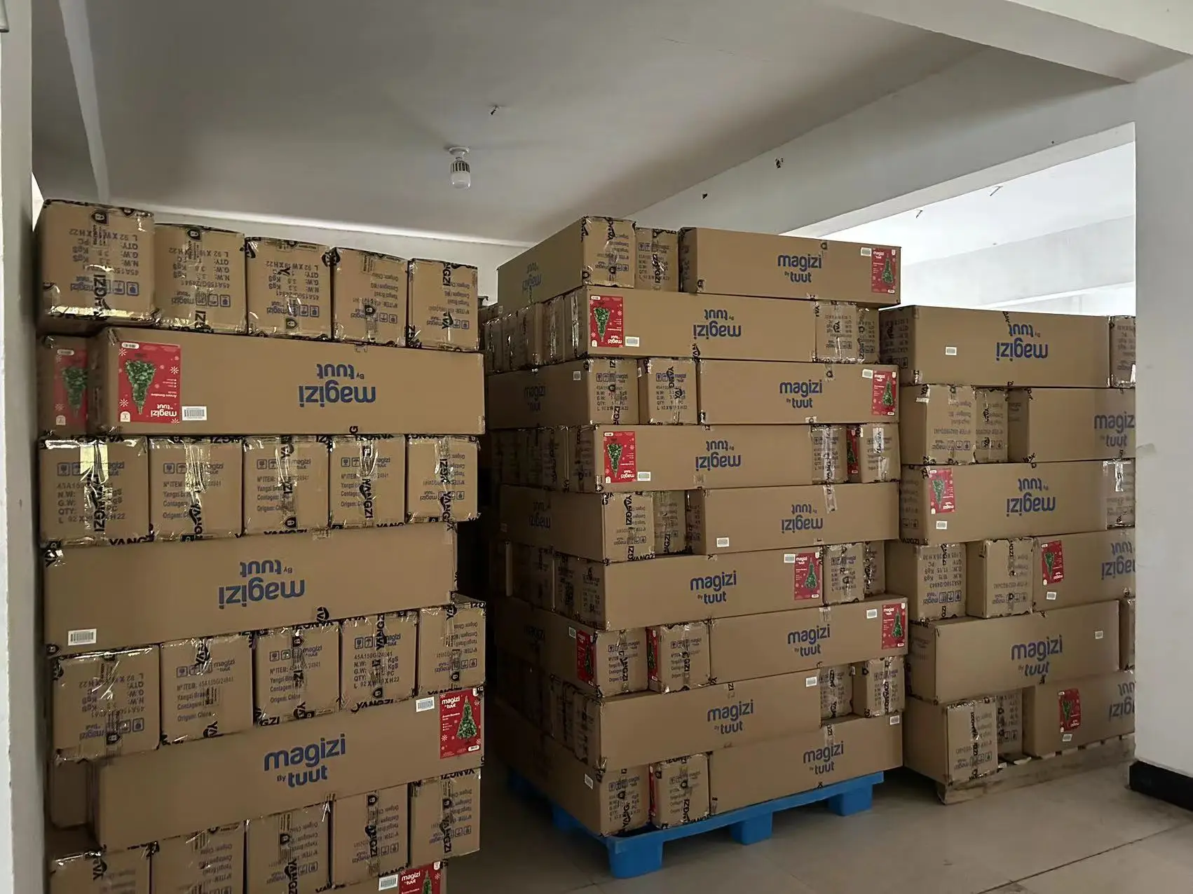 Dongyang City Chuanglei Crafts Co., Ltd.