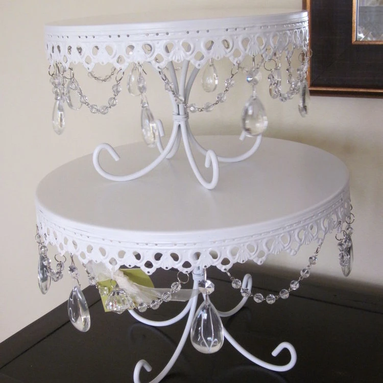 white cake stand with crystals