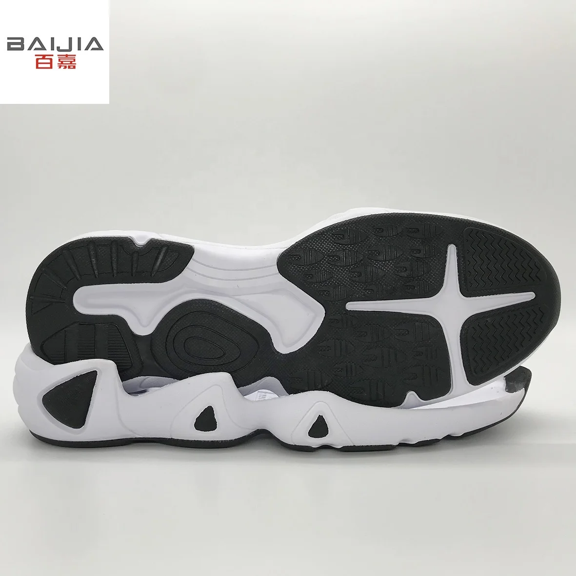 flexible sole running shoes