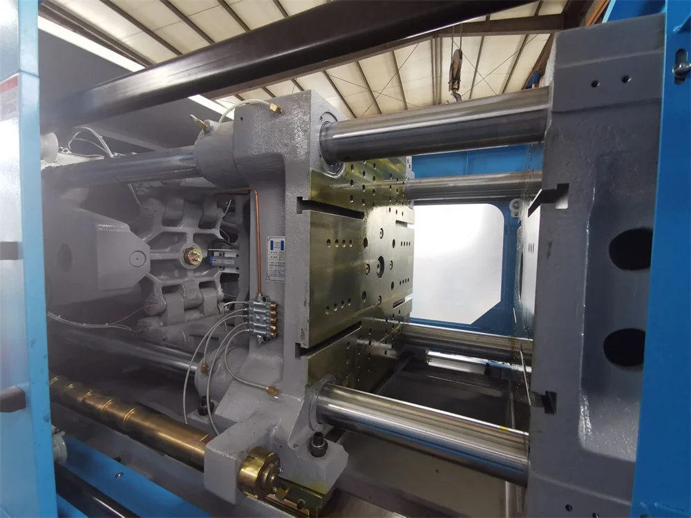 Two Color Plastic Toothbrush Producing Machine JM-230II Multi Functional Injection Molding Machine