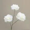 3-headed diamonds [without leaves] rose white