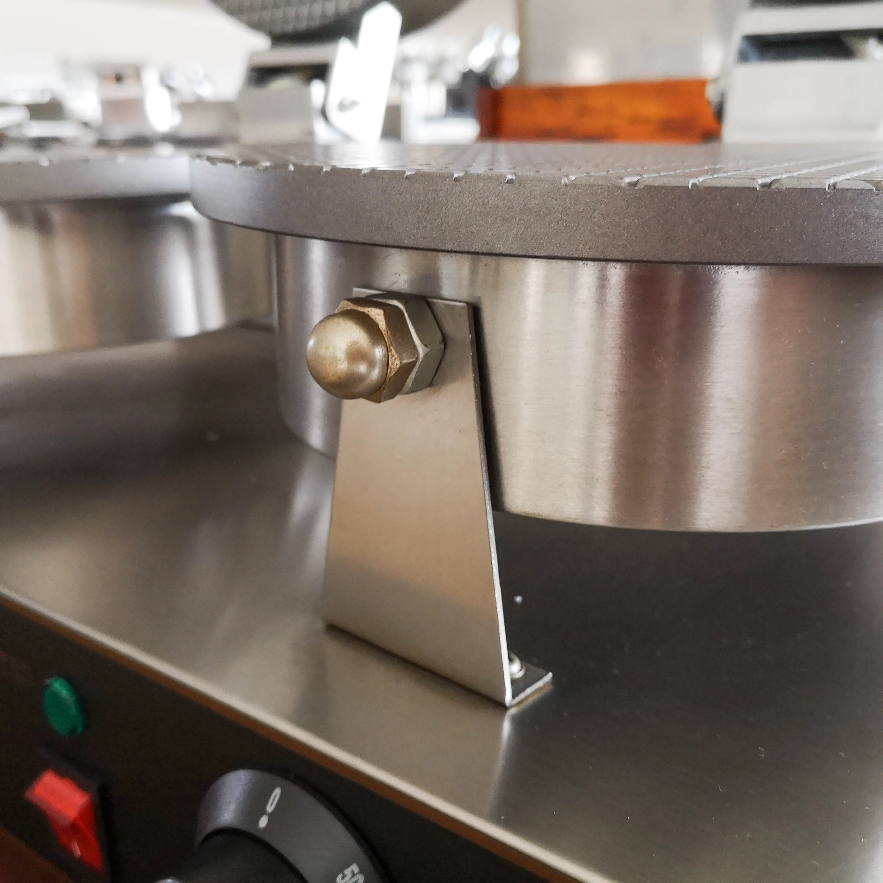 Double Head Electric Ice Cream Cone Machine 2 X 1200 W Waffle Cone