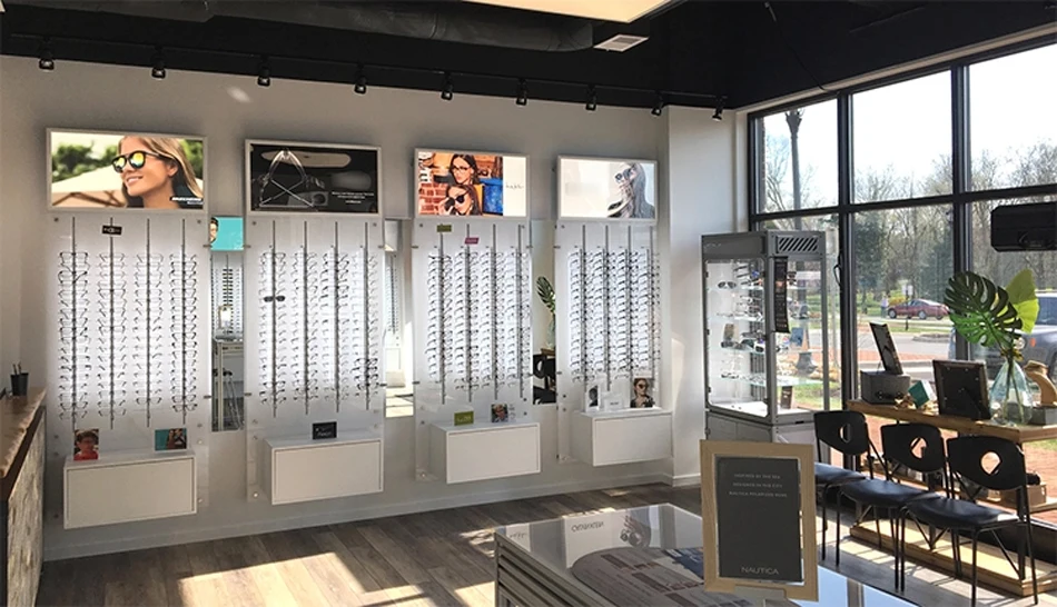 High Quality Natural Bamboo Wall Mounted Glasses Frames Display Rack Wholesale Sunglasses Display Stand