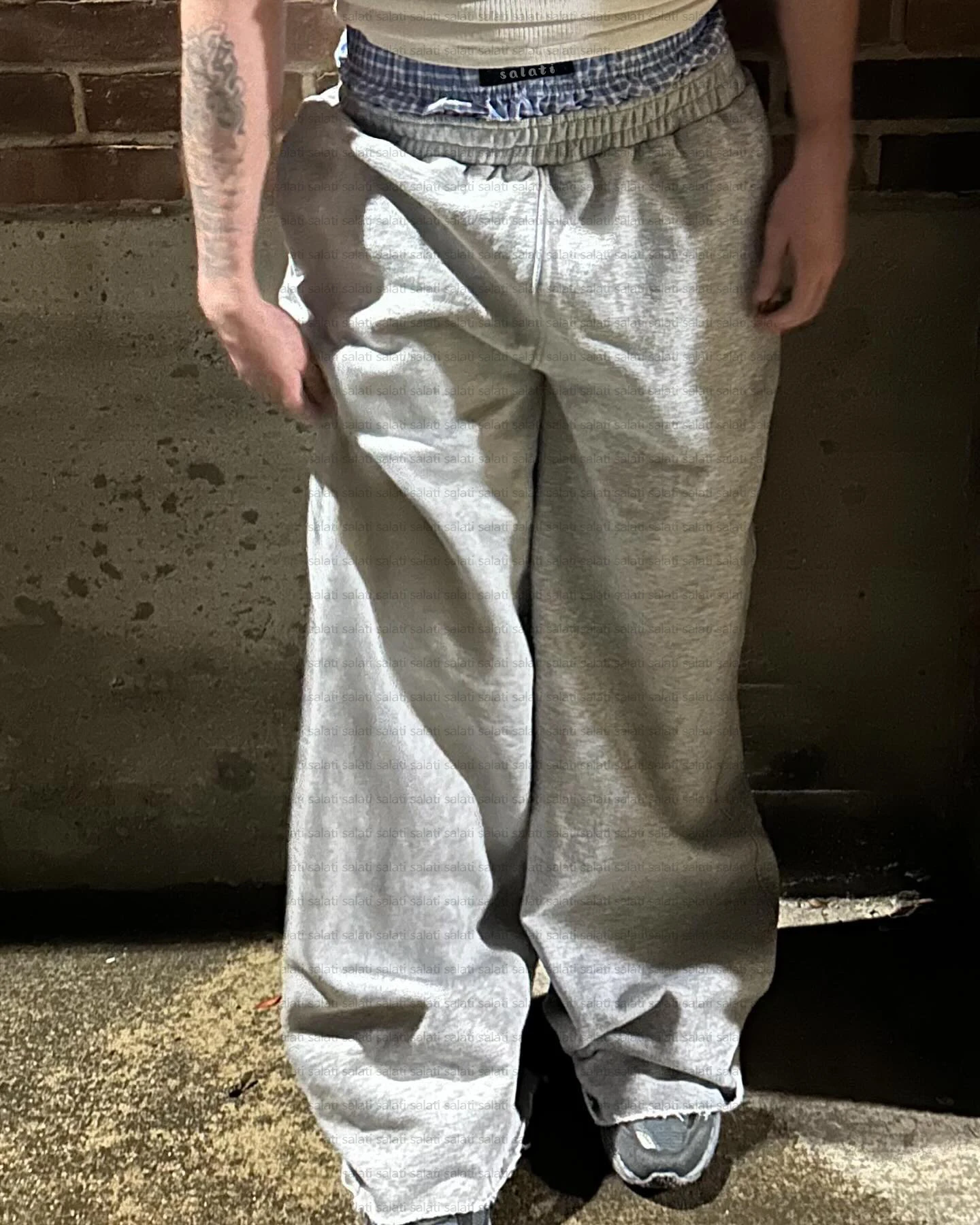 Custom Streetwear Jogger Track Pant Cut and Sew Baggy Sweat Trouser Cotton Oversized Wide Leg Double Waist Flared Sweatpants Men gallery 4