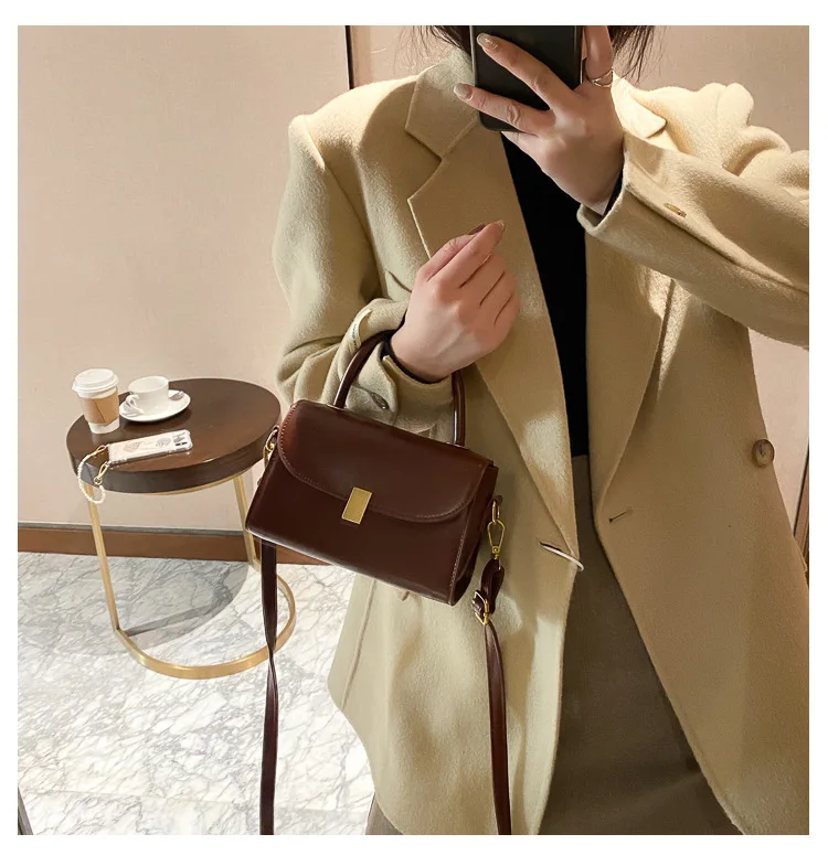 2022 Winter Fashion Single Shoulder Crossbody Cheap Ladies Bags Women