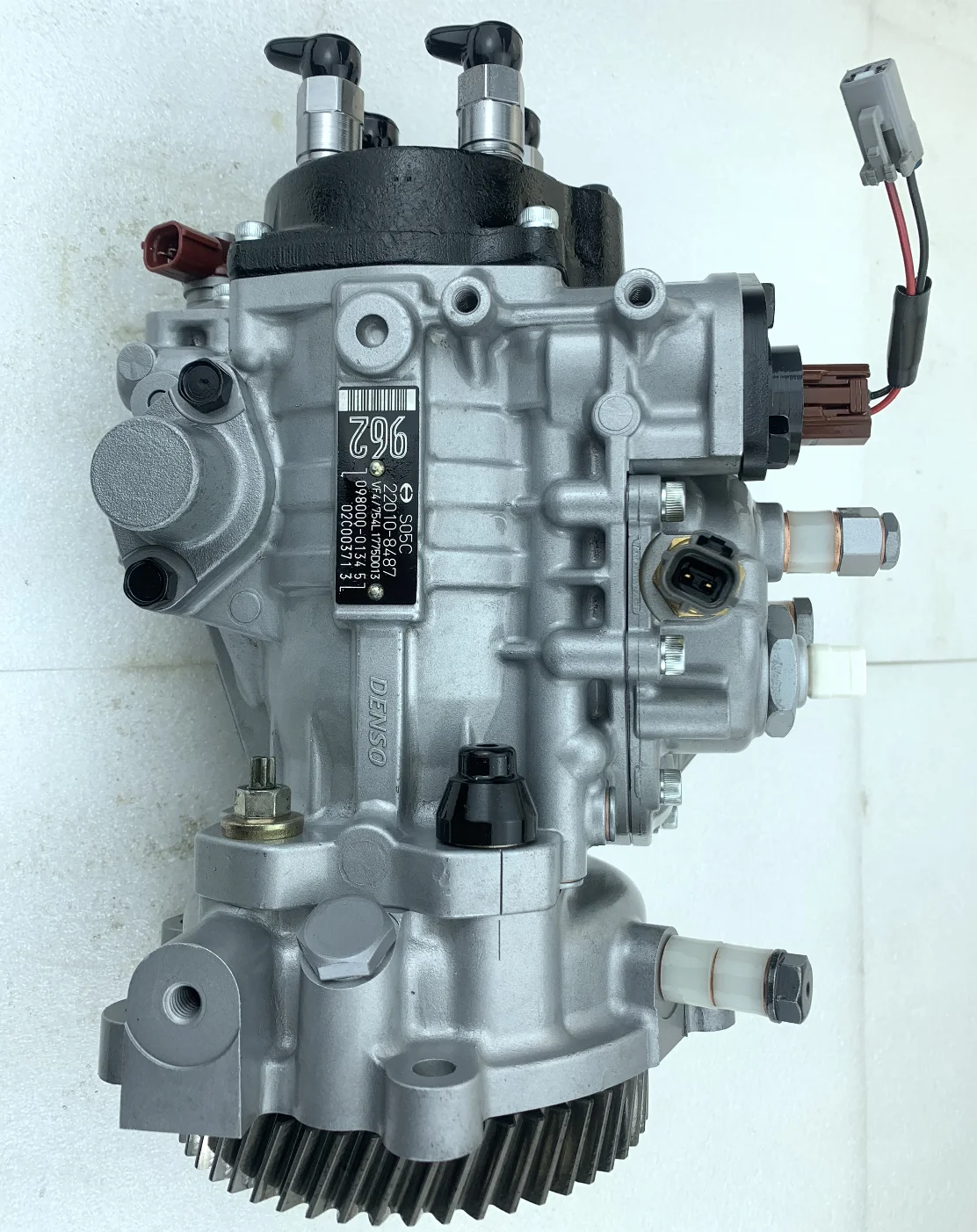 Source HIGH QUALITY Fuel Injection Pump 22010-8486 098000-0134 S05C For  Toyota DYNA on m.alibaba.com