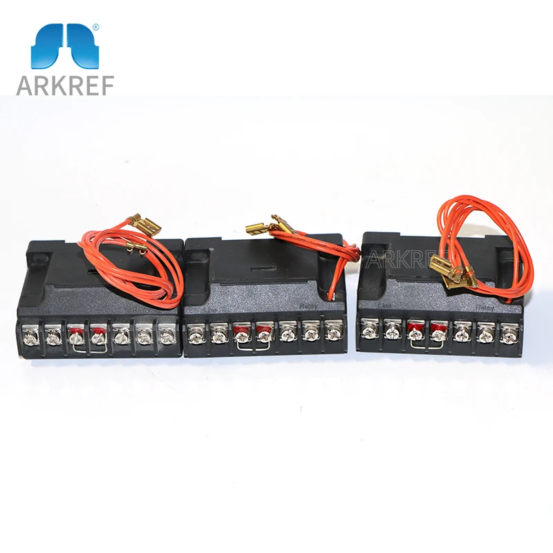 Air Conditioning Unit Parts Bitzer Compressor SE-B1 SE-B2 SE-E1 Protection Module Motor Protector Temperature Control Module
