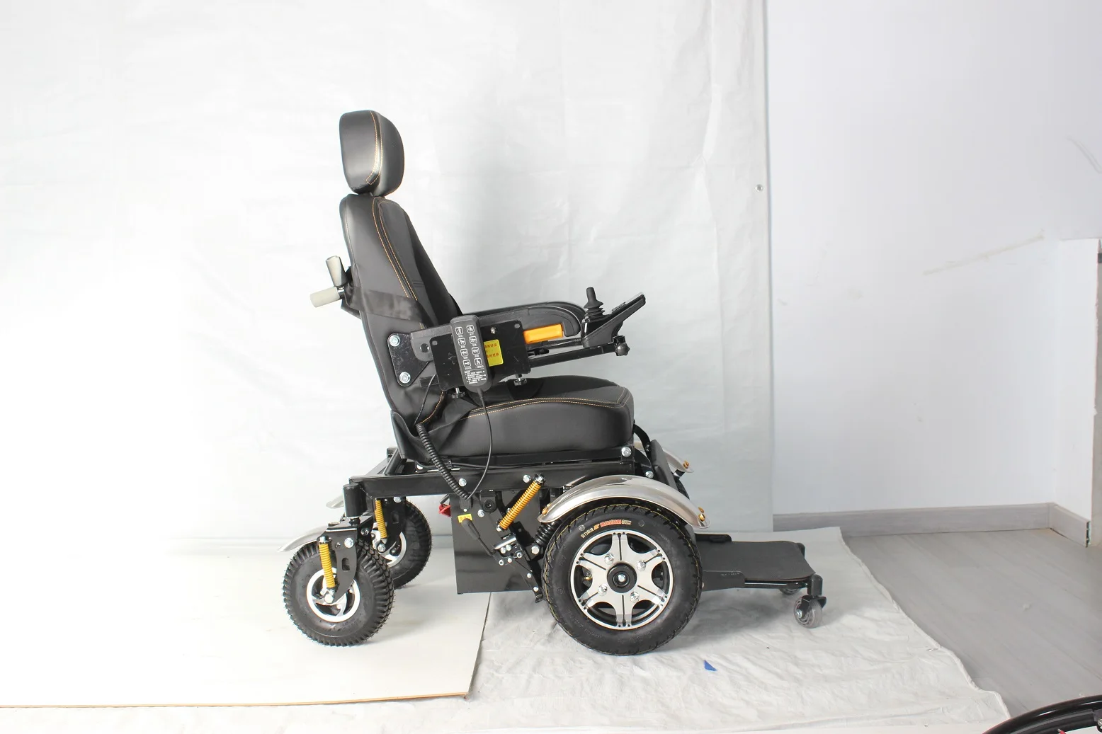 Electric standing wheelchair off road power wheelchairs fully intelligent medicine power stand up wheelchair for disabled-TH303 factory