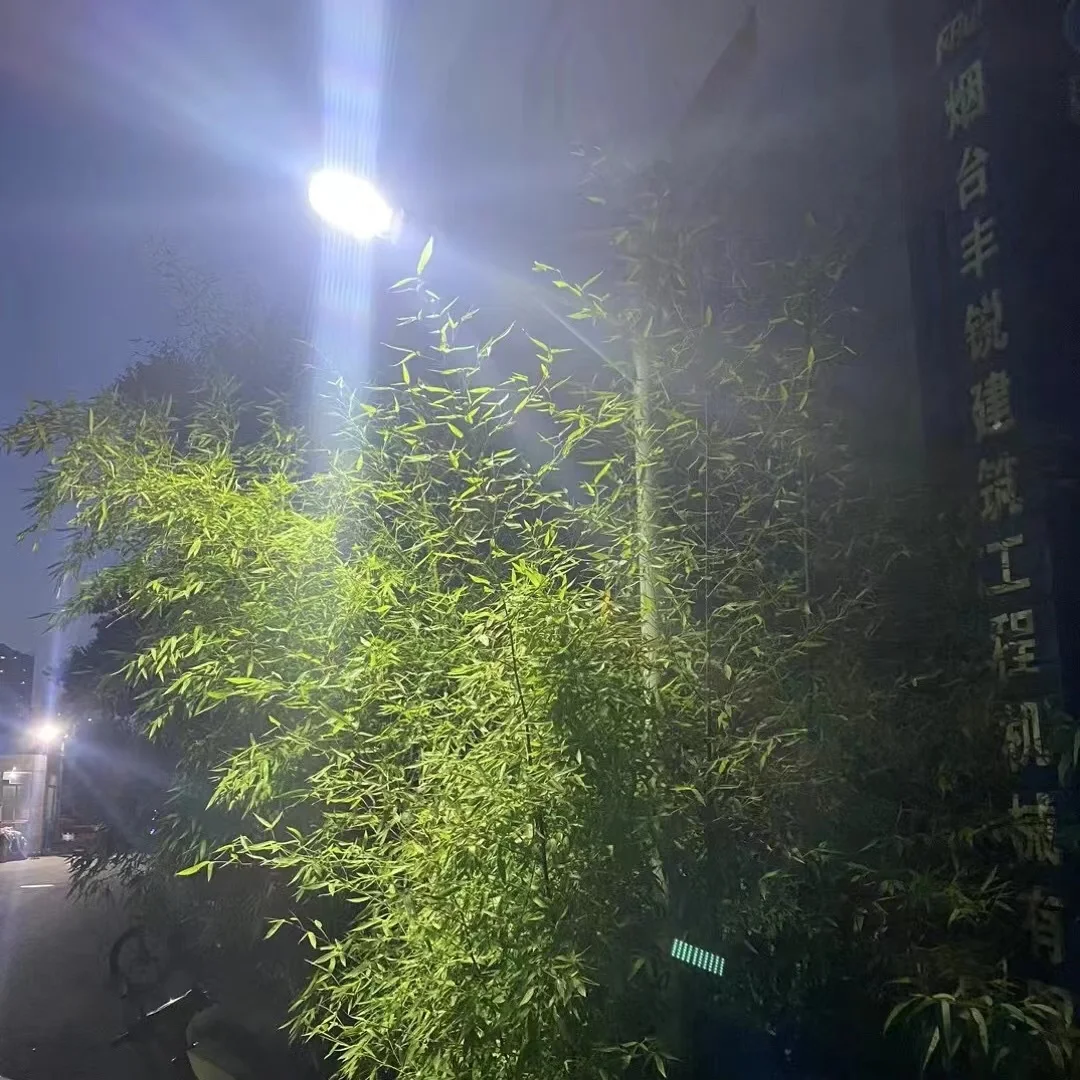 Lampione Solare LED 400W Con Sensore Movimento | 216 LED | Telecomando | Per Esterni - Foto 8