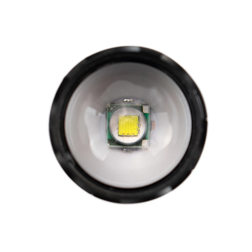 The Most Brightest Torch in the World Aluminum 1200mAh Rechargeable Battery Zoomable Outdoor Lighting Powerful LED Light