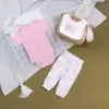 Vêtements bébé fleuris roses