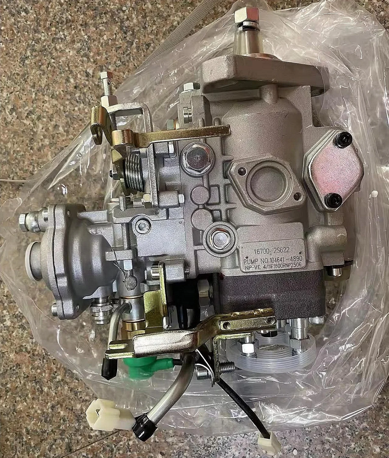 QD32 Engine Diesel Fuel Injection Pump - ZEXEL 16700-2S622